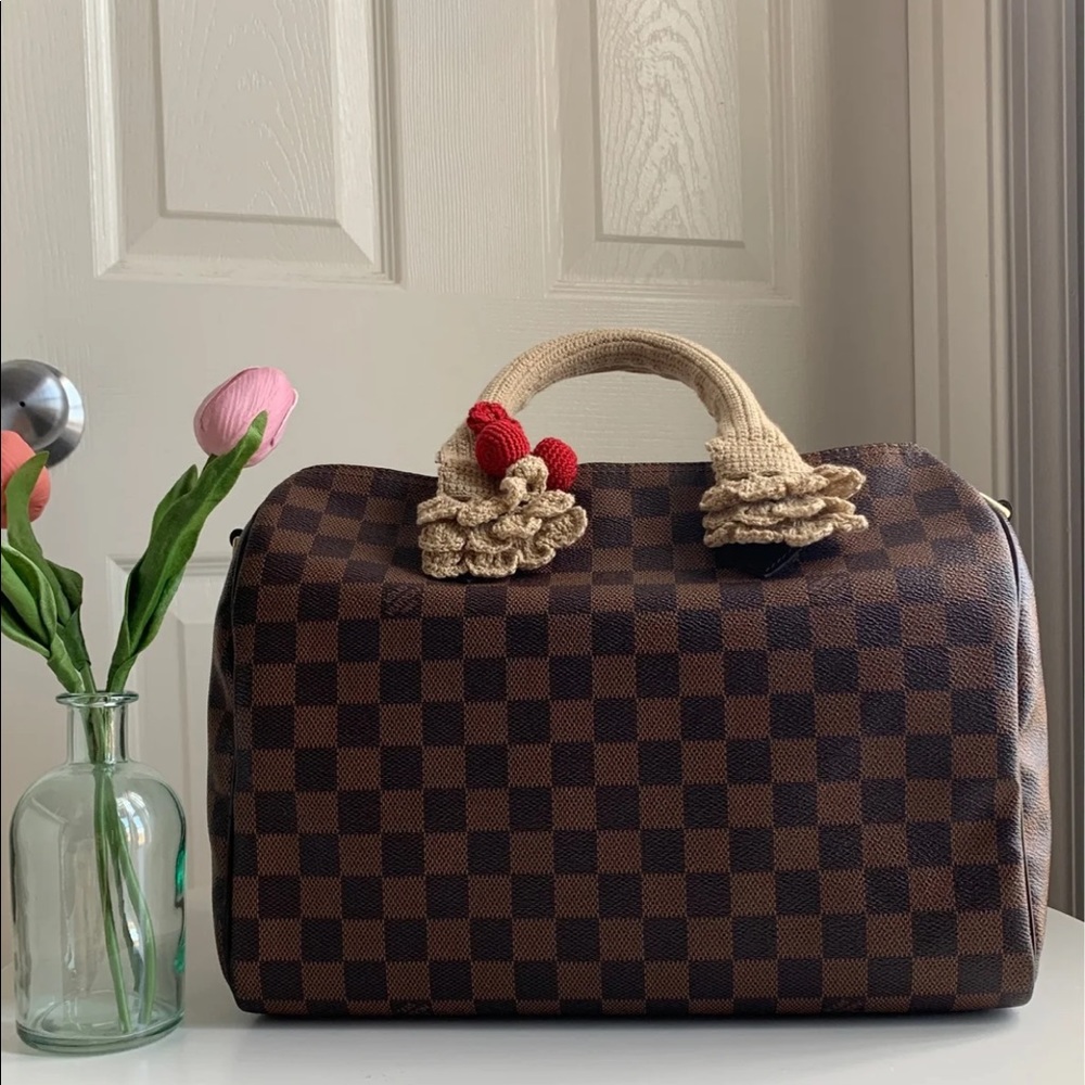 Louis Vuitton Bandouliere 30